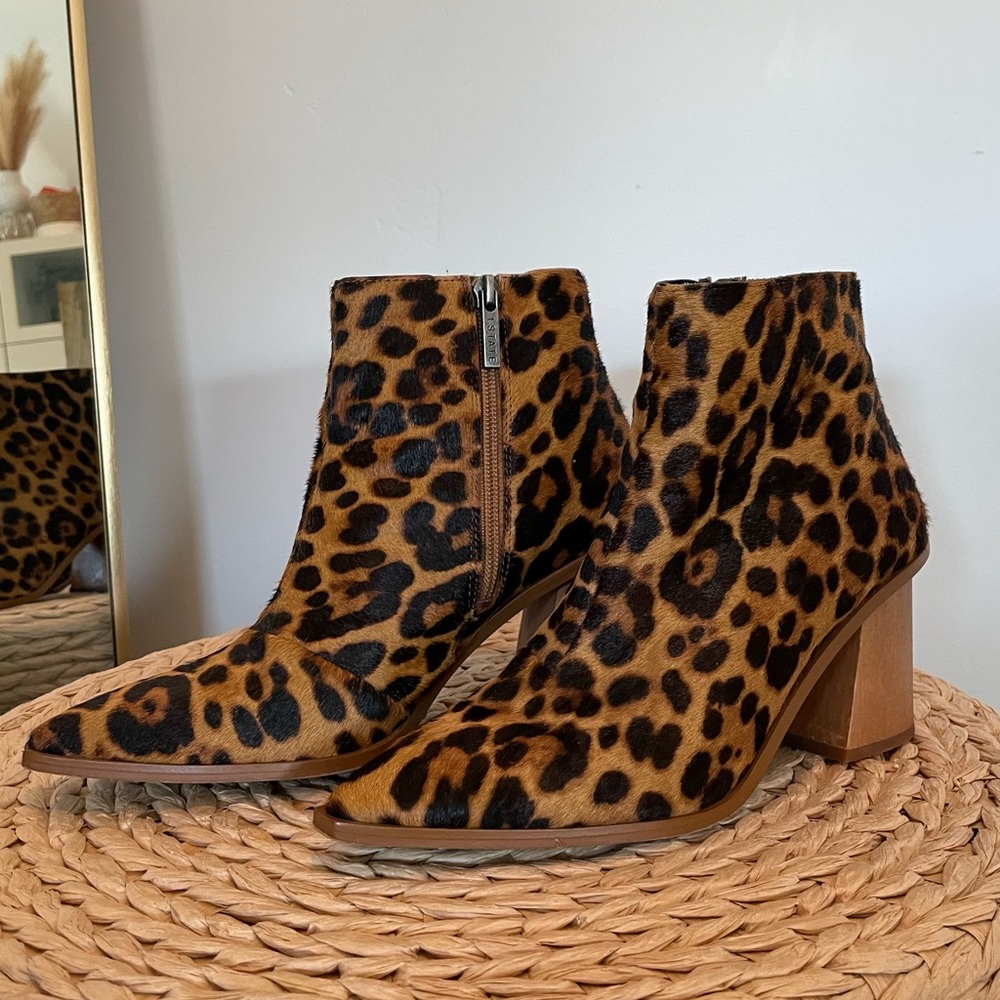 1State leopard print block heel booties